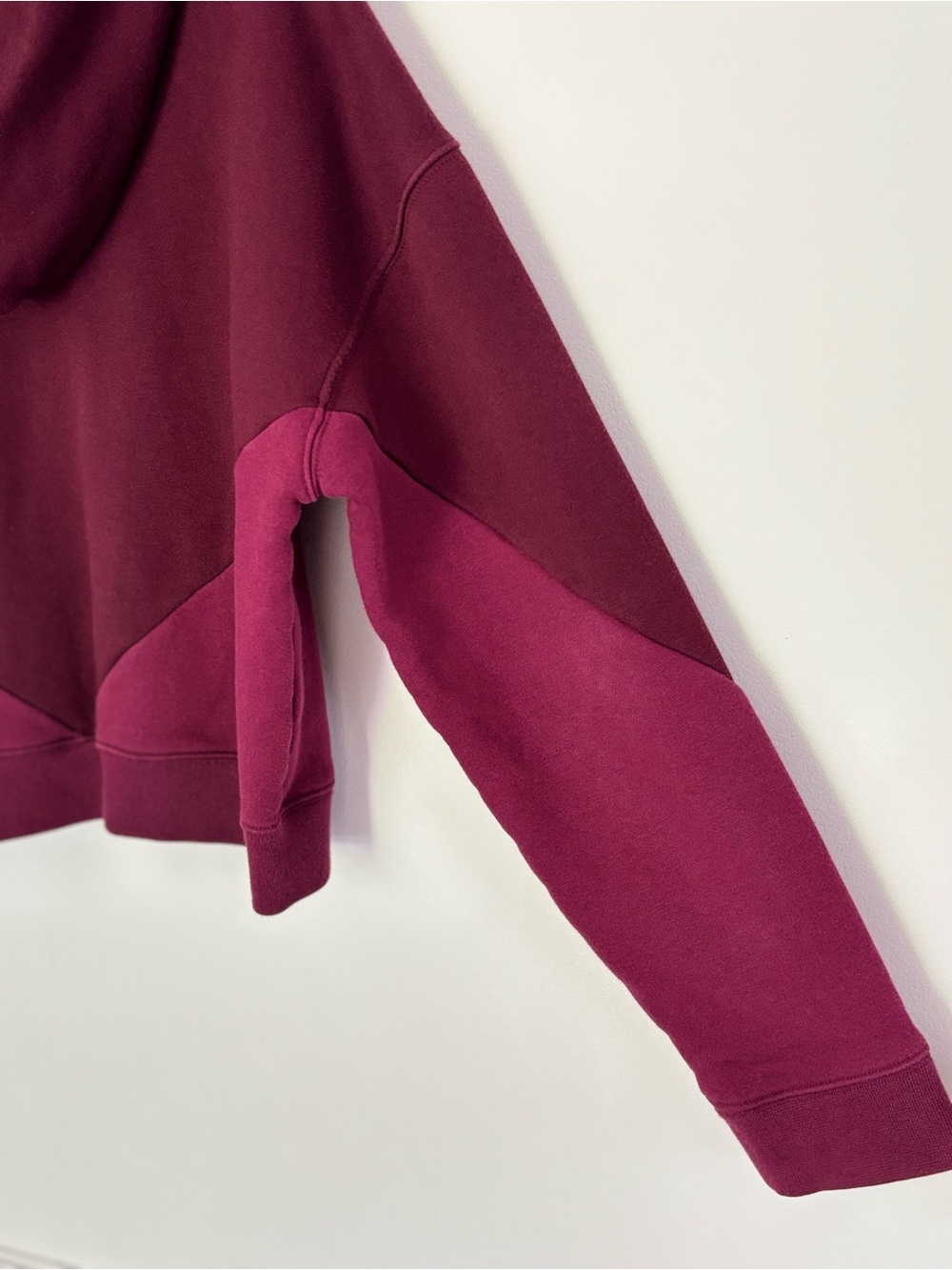 Adidas Originals CLRDO Maroon Hoodie Medium Fleece Lined Oversized Cropped - Picture 13 of 16